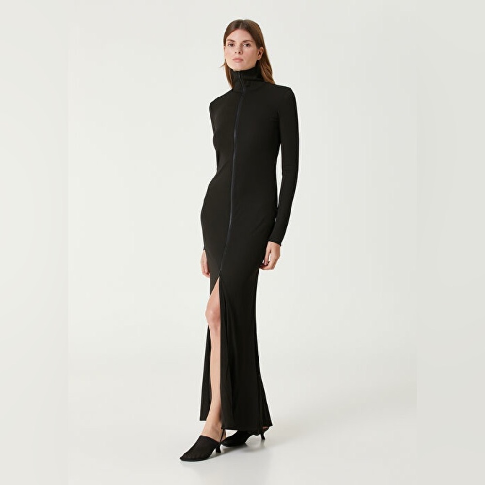 NWT!!! Nanushka
mélange zip-up maxi dress
Size: S